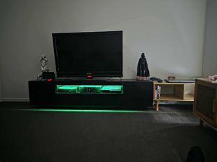 review image 0