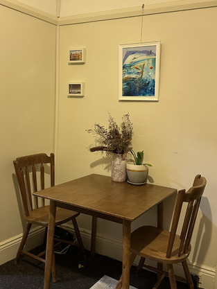 review image 0
