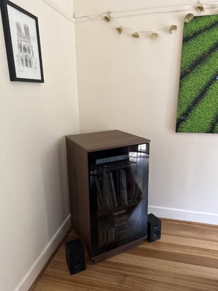review image 0