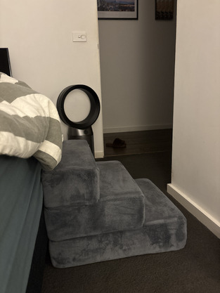 review image 0