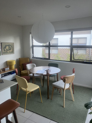 review image 0