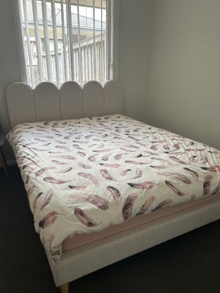 review image 0