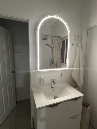 review image 0
