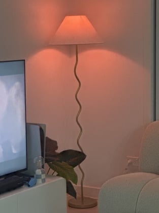review image 0