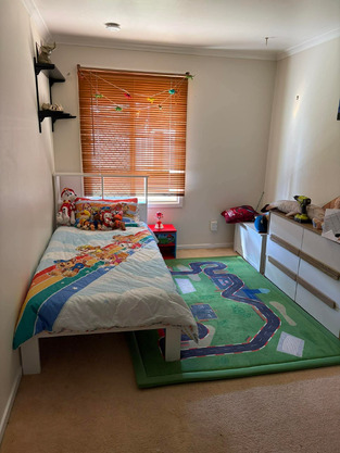 review image 0
