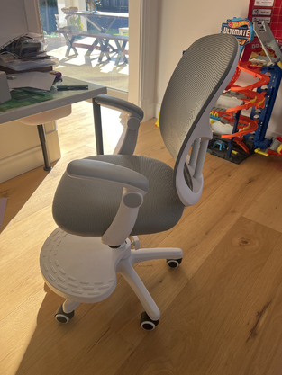 review image 0