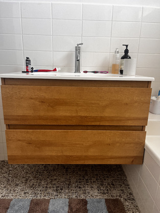 review image 0