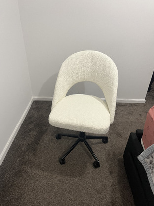 review image 0