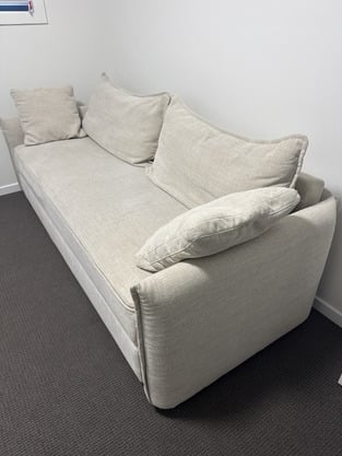 review image 0