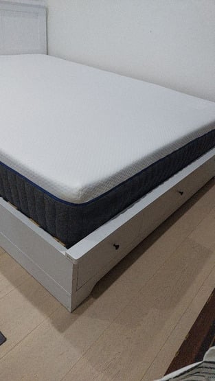 review image 0