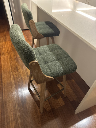 review image 0