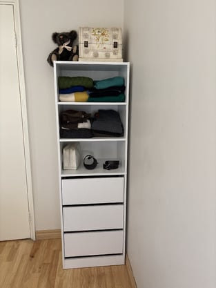review image 0