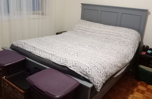 review image 0