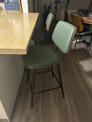 review image 0