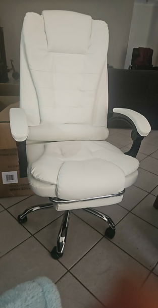 review image 0