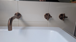 review image 0