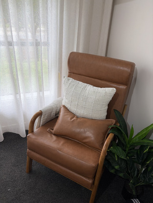 review image 0