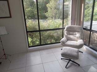review image 0