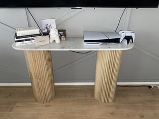 review image 0