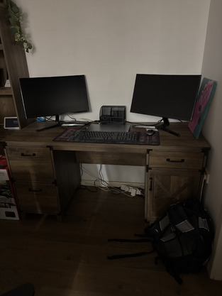 review image 0