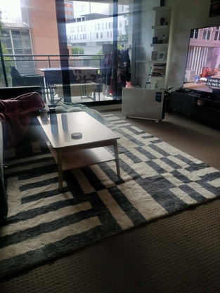 review image 0