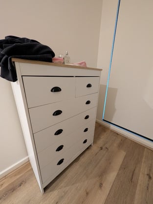 review image 0