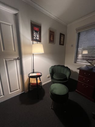 review image 0