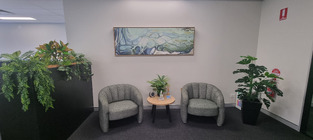 review image 0