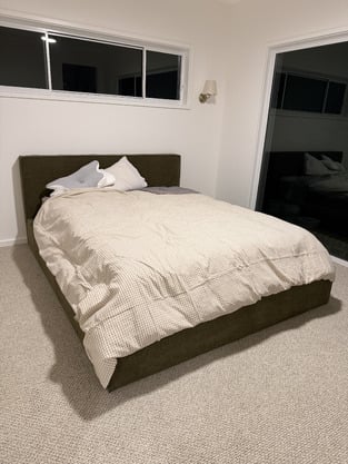 review image 0