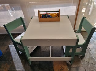 review image 0