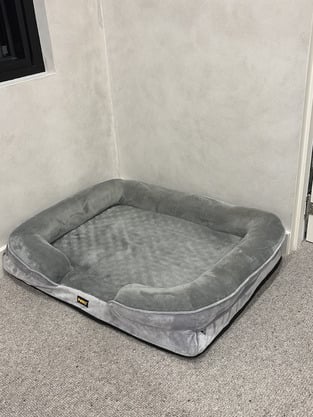 review image 0