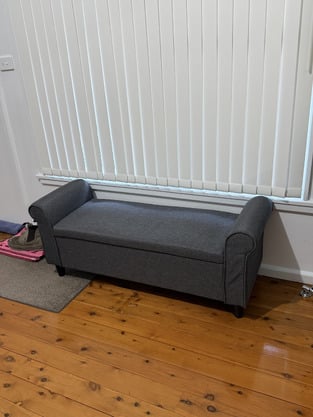 review image 0