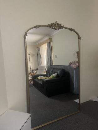 review image 0