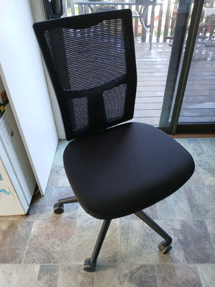 review image 0