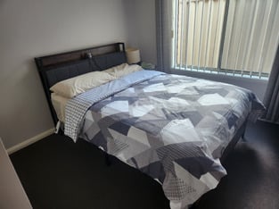 review image 0