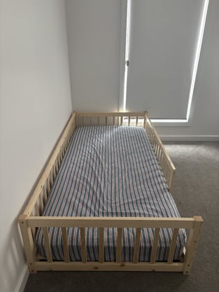 review image 0
