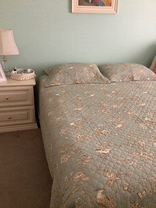 review image 0