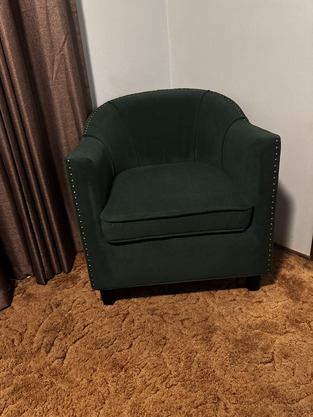 review image 0