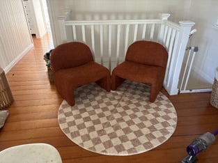 review image 0