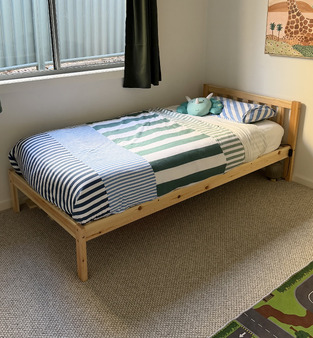 review image 0