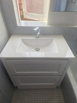 review image 0