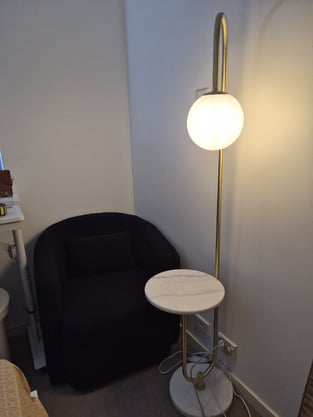 review image 0