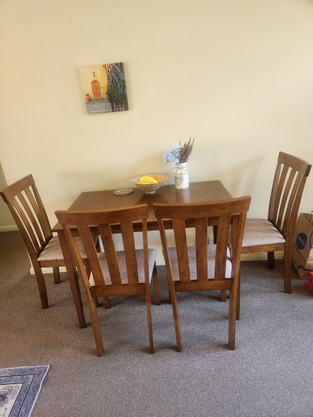 review image 0
