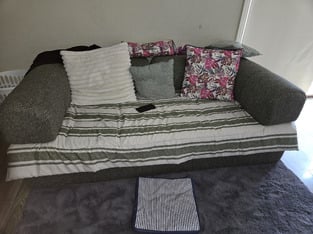 review image 0
