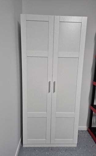 review image 0