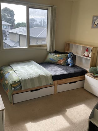 review image 0