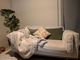 review image 0
