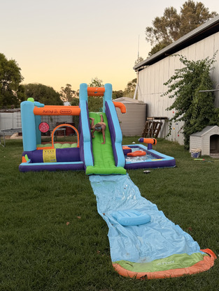 review image 0