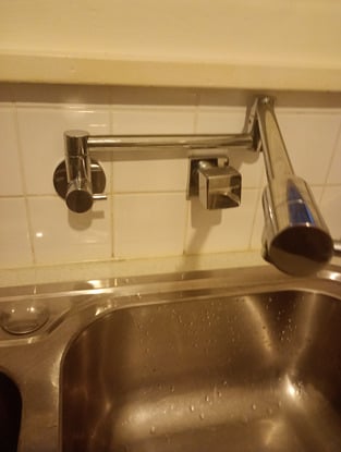 review image 0