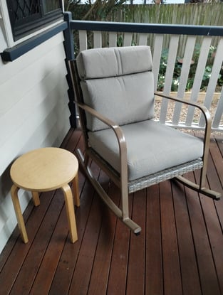 review image 0